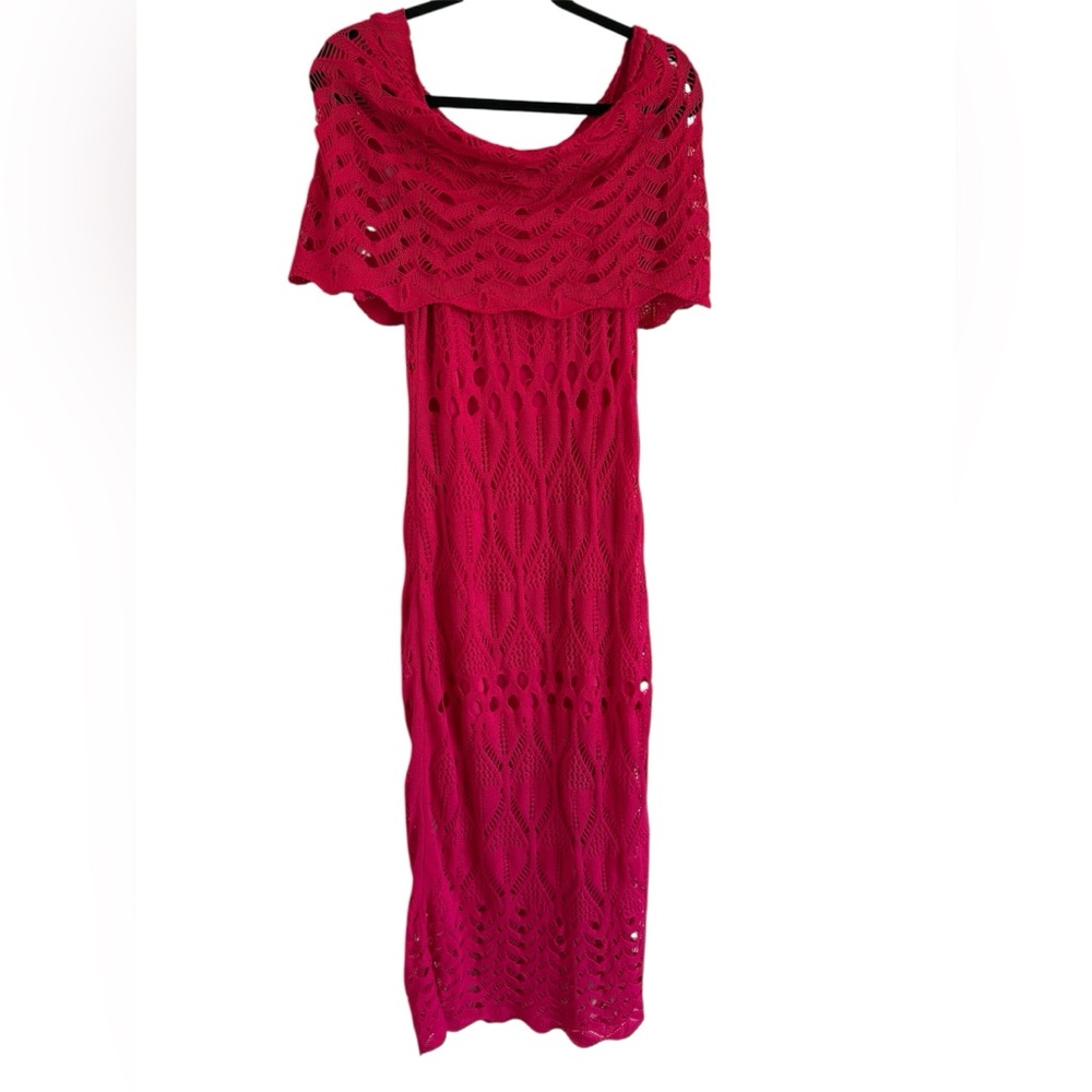 Carolina Malhas Hot Pink Boho Chic crochet maxi dress